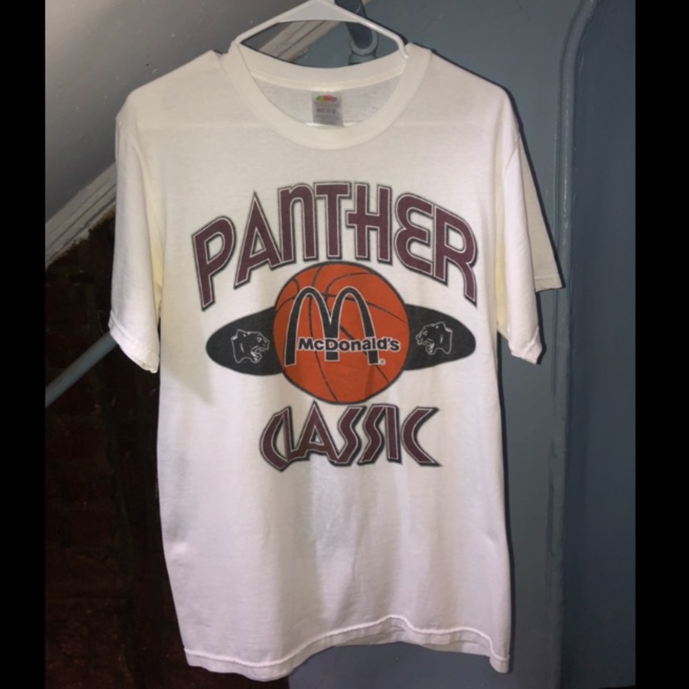 VNTG 90s McDonalds Basketball Tshirt Cactus Jack